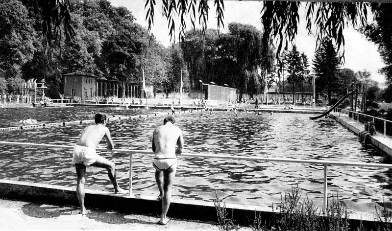 1970_Freibad-01.jpg