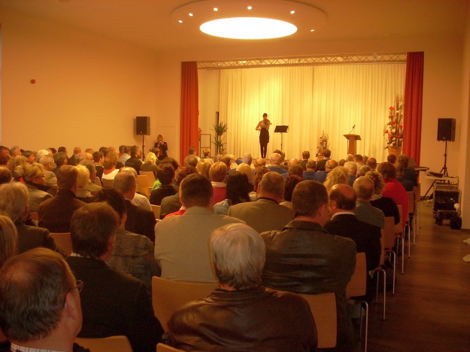 Saaleroeffnung-05.04.2012-01_16