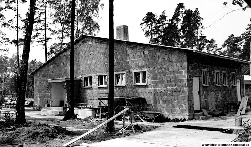 Baumaßnahmen zum Bau der Mehrzweckhalle mit Sportlerheim 1974