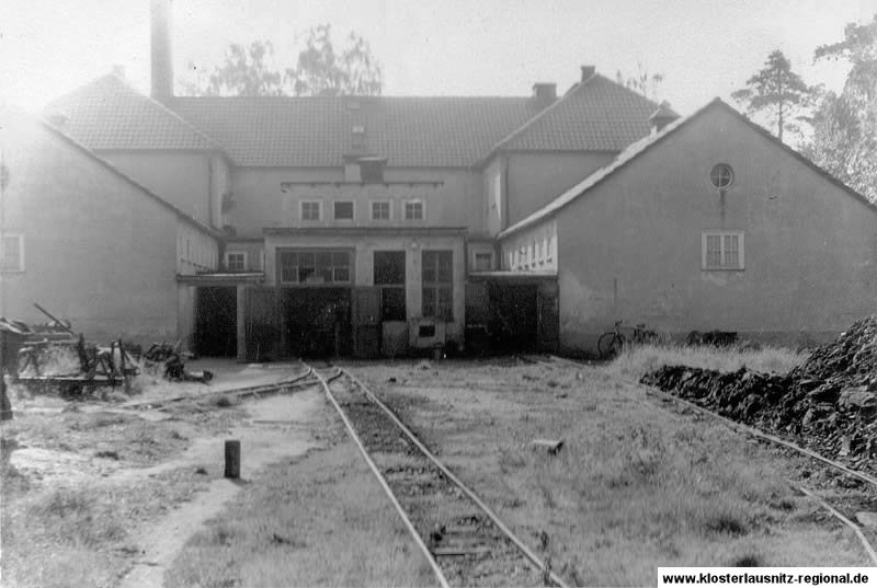 Rückansicht des Kurhauses, hier befand sich die Moorküche, der Endpunkt der Moorbahn.