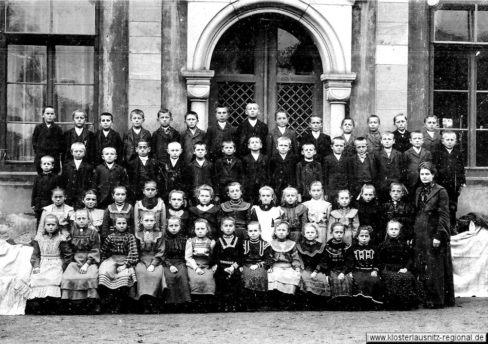 Klassenjahrgang aus dem Jahr 1908 