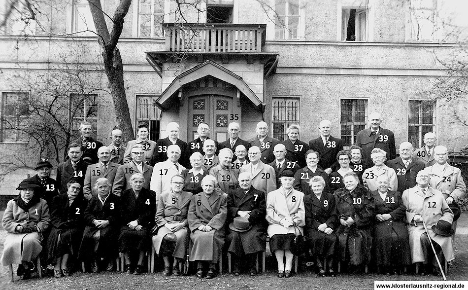 Klassenjahrgang 1921 – 1929 Foto 50jährigen Klassentreffens 1979 (Goldene Konfirmation)
