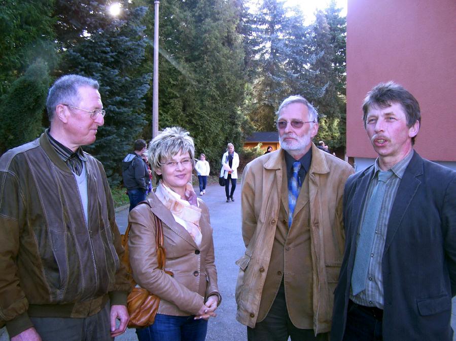 Impressionen von der Namensverleihung am 08.04.2011 - Grundschule "Hermann Sachse"