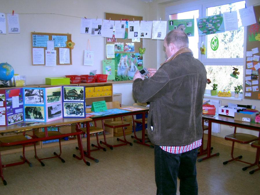 Impressionen von der Namensverleihung am 08.04.2011 - Grundschule "Hermann Sachse"