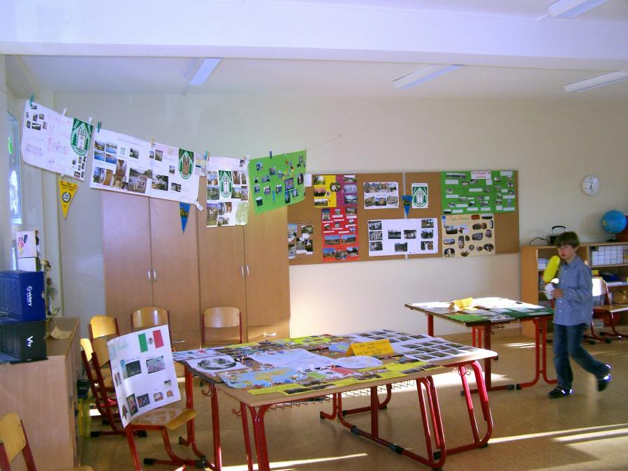 Impressionen von der Namensverleihung am 08.04.2011 - Grundschule "Hermann Sachse"