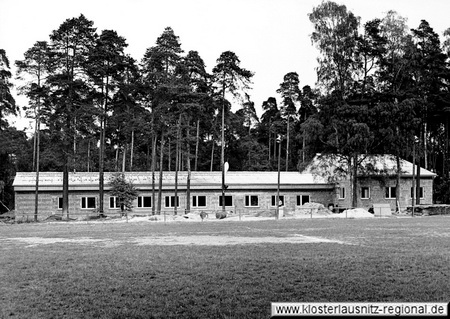 Bau der Mehrzweckhalle